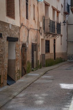 Rubielos de Mora sokakları. Teruel. İspanya.