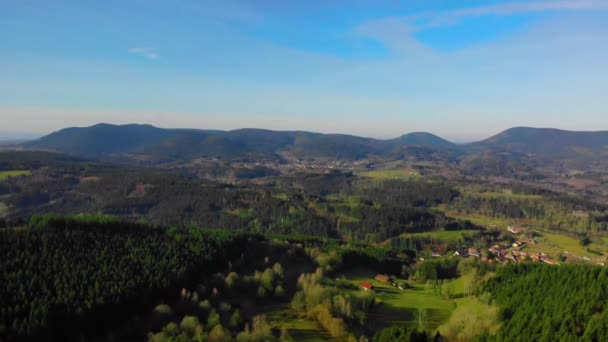 어드벤처 보쥬스 자연은 산맥의 전망을 보여줍니다 보쥬를 탐험합니다 Vosges — 비디오