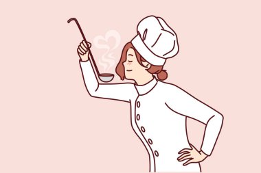 Elinde kepçeyle yemek pişiren kadın, restoran misafirleri için menüden çorba ya da sos hazırlamaya çalışıyor. Üniformalı bir kız ve aşçı şapkası yemek pişiriyor. Kafede ya da lokantada en sevdiği işi yapıyor. 