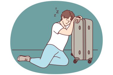 Yorgun bir adam zor bir iş seyahatinden sonra seyahat bavulunda uyukluyor. Tekerlekli çantalı evsiz genç adam evden atıldıktan sonra yerde uyuyor. Düz vektör resmi