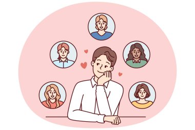 Genç tek eşli adam romantik bir randevuya hangi hayranını davet edeceğini düşünürken kızları düşünüyor. Tek eşli adam aynı anda birden fazla kadını sever ve onları masada otururken tanıştırır.