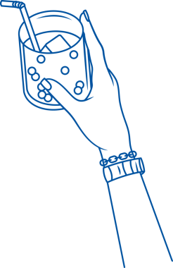 Bir bardak karbonatlı, buzlu ve kadın eli samanlı meşrubat. El çizimi.