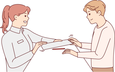 Kadın resepsiyonist müşteriye imzalaması için belge verdi