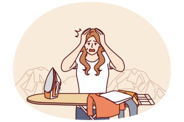 Ev hanımı kadın aşırı yük ve yorgunluk yüzünden kıyafetlerini ütülüyor ve kafasını sıkıyor. Demirden yapılmış ev hanımı giysi yığınının yanında duruyor ve ev işlerine bakacak bir yardımcıya ihtiyacı var.