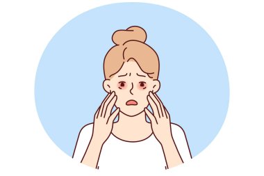 Kurumuş gözleri olan üzgün bir kadın. Ya da gıdanın yol açtığı alerjik reaksiyon ya da uykusuzluk ve istirahat. Alerji belirtileri gösteren hasta bir kızın ilaç alması ya da kozmetik kullanması gerekiyor.