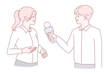 Bir muhabirin, elinde mikrofon olan biriyle modern tarzda röportaj yapması..