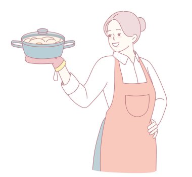Önlük takan neşeli bir kadın, lezzetli yiyeceklerle dolu bir tencereyi neşe içinde sergiliyor. Yemek temaları için ideal.