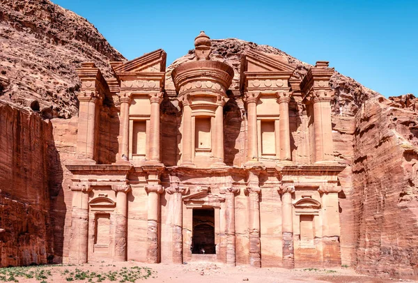 Монастир Можливо Один Найвідоміших Пам Яток Археологічного Парку Петра Йорданії — стокове фото