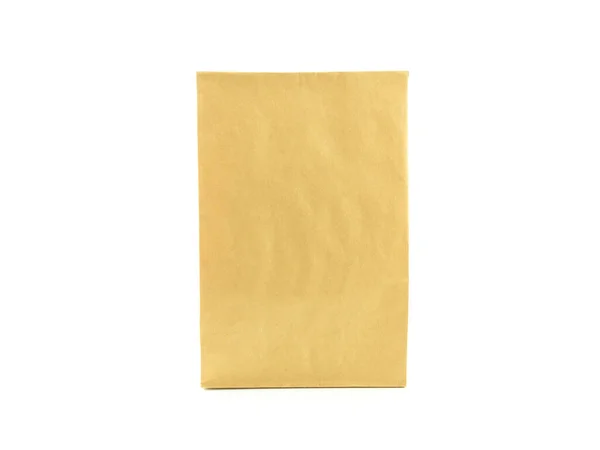 白い背景に隔離された家に持ち帰るために製品を梱包するためのクラフト 茶色の 紙袋のフロントビュー 環境に優しいライフスタイル — ストック写真