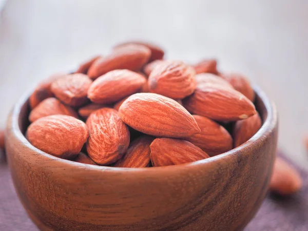 Organic Almonds Seed Wooden Bowl Sackcloth Colse Healthy Food — Stock Photo, Image