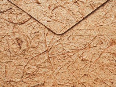 Kapatın, eski kahverengi kağıt zarf, çizik grunge kağıdı. Resim, metin, tasarım ve tebrik kartı konsepti.