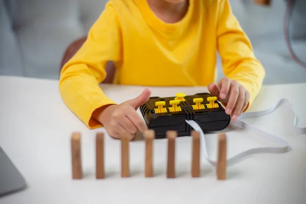 Stem Education Concept Asian Students Learn Home Coding Robot Arms — Stock Photo, Image