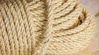 Doğal Kahverengi Jüpiter Halat Paketinin Yakın Çekimi - Sanatçılık, Yelkencilik ve Tasarım Projeleri için ideal