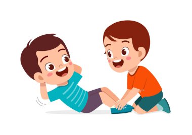 Küçük çocuk spor yapıyor. Otur.