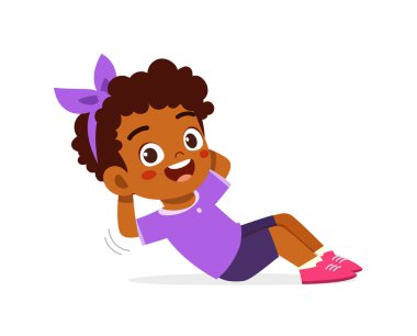 Küçük çocuk spor yapıyor. Otur.