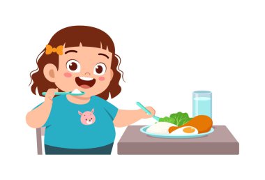 Küçük çocuk pilav ve tavuk yer ve mutlu olur.