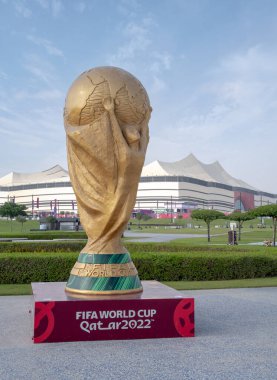 Doha, Katar - 11 Kasım 2022: El-Bayt Stadyumu, Katar 'ın El-Khor kentinde bulunan bir futbol stadyumudur.