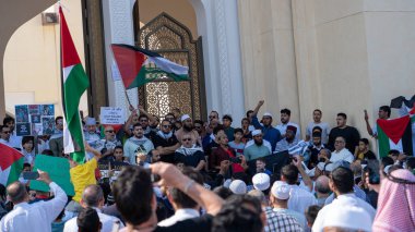 Doha, Katar - 9 Aralık 2023 - Katar 'da Gazze halkına destek vermek amacıyla Katar' da dayanışma protestosu.