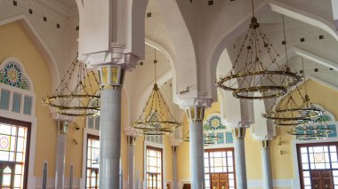 Doha, Katar - 12 Aralık 2023: Katar 'daki en büyük cami, Katar Devleti Büyük Camisi olarak da bilinen İmam Abdul Vahabi
