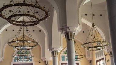 Doha, Katar - 12 Aralık 2023: Katar 'daki en büyük cami, Katar Devleti Büyük Camisi olarak da bilinen İmam Abdul Vahabi