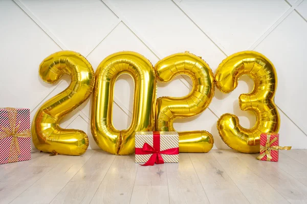 Banner 2023 Χρυσά Φουσκωτά Μπαλόνια Χριστούγεννα Και 2023 Έννοια Πρωτοχρονιάτικες — Φωτογραφία Αρχείου