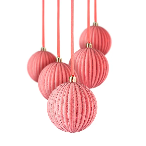 Set Ornamenti Natalizi Rosa Appesi Sfondo Bianco Composizione Decorazioni Dell — Foto Stock