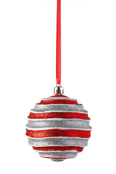 Beyaz Arka Planda Izole Edilmiş Kırmızı Noel Balosu Cam Plasitkten — Stok fotoğraf