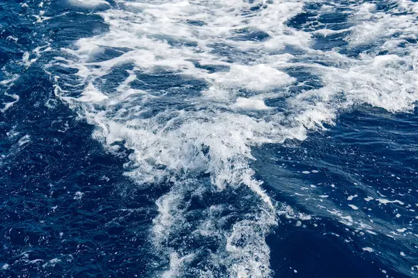 Agua Mar Azul Abstracta Con Olas Blancas Textura Mar Azul —  Fotos de Stock