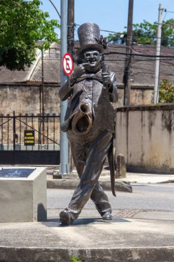 Rio de Janeiro, Brezilya 'daki Chacrinha Heykeli - 29 Ekim 2022: Rio de Janeiro' da bulunan sunucu Chacrinha Heykeli.