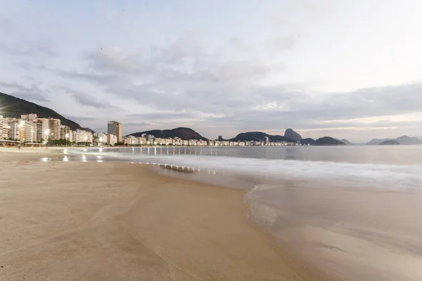 Morgendämmerung Copacabana Strand Rio Janeiro Brasilien — Stockfoto