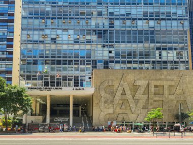 Sao Paulo, Brezilya 'daki Avenida Paulista' daki Gazeta binasındayız - 5 Kasım 2023: Sao Paulo 'nun merkezindeki Gazeta binasındayız.