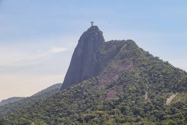 Rio de Janeiro 'daki Kurtarıcı İsa - 4 Ekim 2023: Rio de Janeiro' daki Kurtarıcı İsa 'nın görüşü.