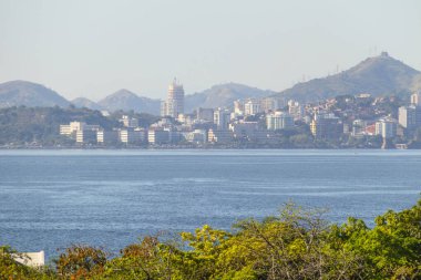 Rio de Janeiro, Brezilya 'daki Guanabara Körfezi manzarası.