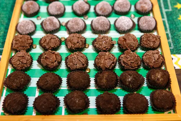 stock image Tray with chocolate brigadeiro, a typical Brazilian sweet in Rio de Janeiro.