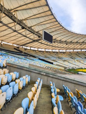 Rio de Janeiro, Brezilya 'daki Maracana Stadyumu - 26 Temmuz 2024: Rio de Janeiro' daki bir futbol maçından önceki boş Maracana tribününün görüntüsü.