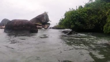 Rio de Janeiro, Brezilya 'daki Cachadaco havuzunun manzarası.