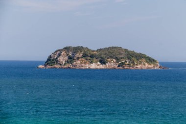 Rio de Janeiro, Brezilya 'daki Barra da Tijuca Adaları manzarası.