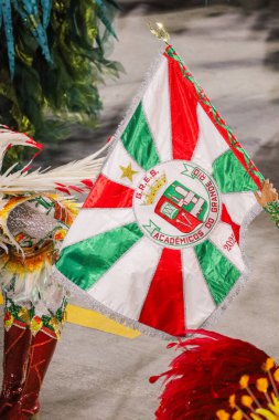 Rio de Janeiro, Brezilya 'daki Big River samba okulu - 4 Mart 2025: Marques de Sapucai Sambadrome geçit töreni sırasında Büyük Nehir samba okulu.