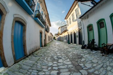 Rio de Janeiro, Brezilya 'daki Paraty caddelerinin manzarası.