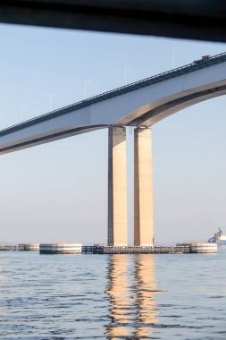 Rio de Janeiro Brezilya 'daki Rio Niteroi köprüsü.