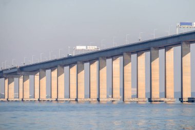 Rio de Janeiro Brezilya 'daki Rio Niteroi köprüsü.