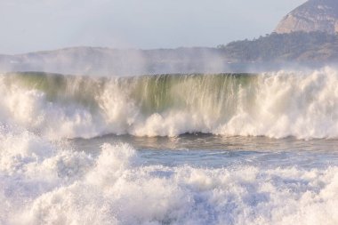Rio de Janeiro, Brezilya 'da Leblon sahilinde akşamdan kalmayım..