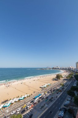 Rio de Janeiro, Brezilya 'daki Copacabana Plajı - 22 Ağustos 2025: Rio de Janeiro' daki Copacabana Sahili.