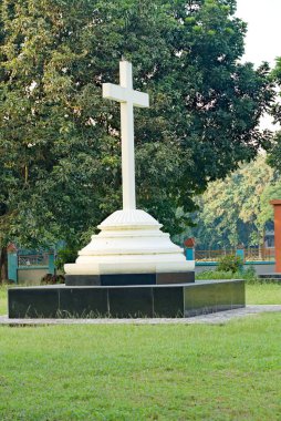 20.10.2022, Raiganj, Batı Bengal, Hindistan. Raiganj 'daki Aziz Joseph Katedrali' nin yan manzarası..