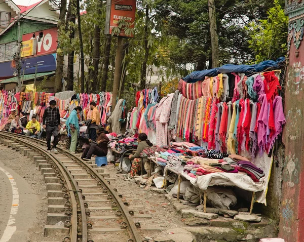 Darjeeling Bengale Occidental Inde 2023 Côté Route Vendeurs Vêtements Locaux — Photo