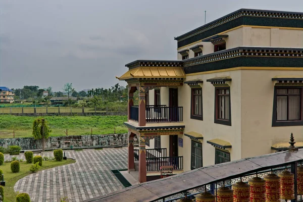 2023 シリグリ 西ベンガル インド アジア インドのバドヒストン修道士のための住宅建物の外観 — ストック写真
