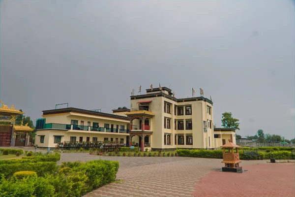 2023 シリグリ 西ベンガル インド アジア インドのバドヒストン修道士のための住宅建物の外観 — ストック写真