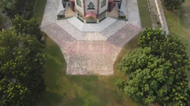 05.11.2023. Raiganj Batı Bengal Hindistan. St. Joseph Katedrali 'nin dış görünüşü. Asya' daki insansız hava aracı yardımıyla..