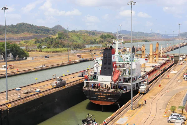 Locks Panama Canal Passage Ships Canal Stockafbeelding