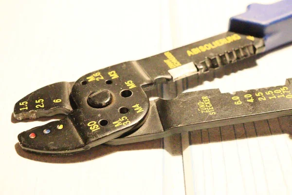 装配工具 镀锌钢扳手 螺栓和螺母 — 图库照片